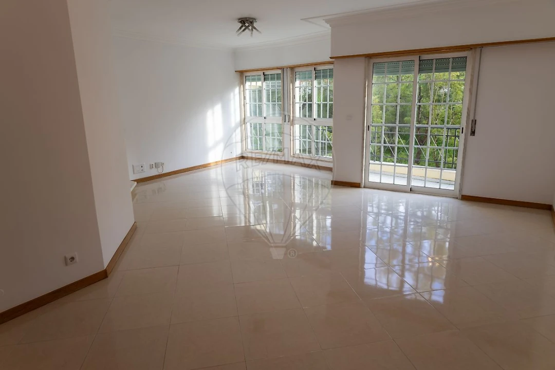 Apartamento T3 para Venda em Mina de Água Foto 16