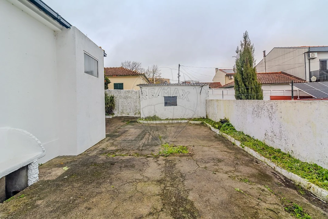 Moradia T1 para Arrendamento em Campanhã Foto 12