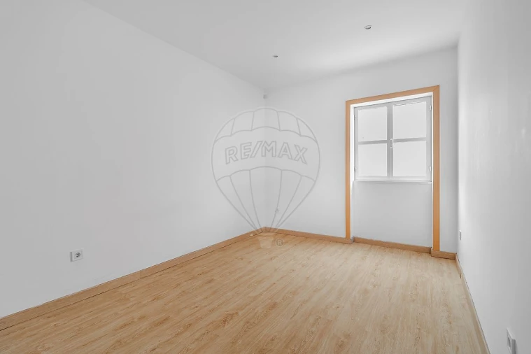 Moradia T1 para Arrendamento em Campanhã Foto 5