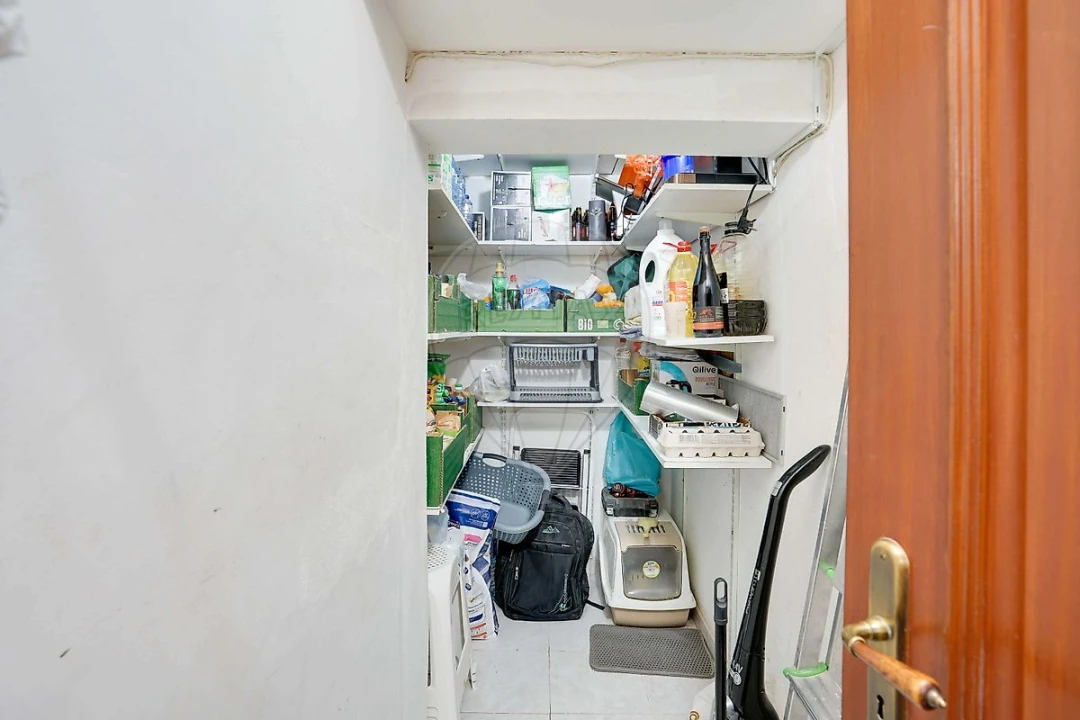 Apartamento T2 para Venda em Carregado e Cadafais Foto 22