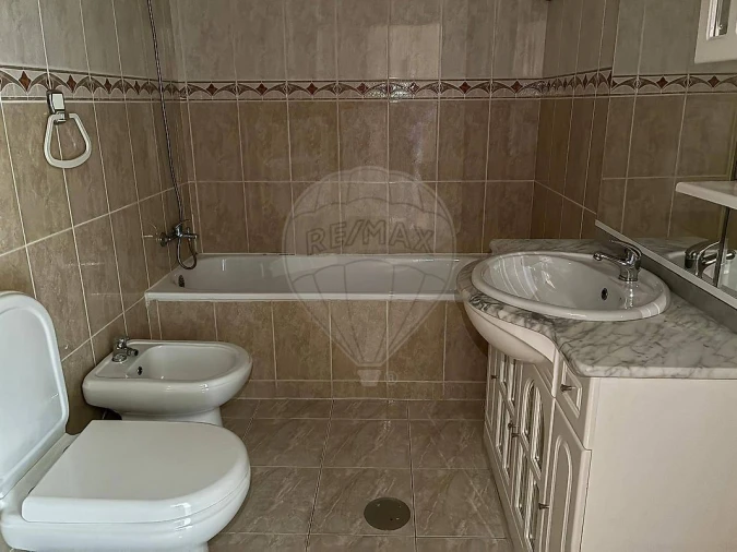 Apartamento T3 para Venda em Sandim, Olival, Lever e Crestuma Foto 13