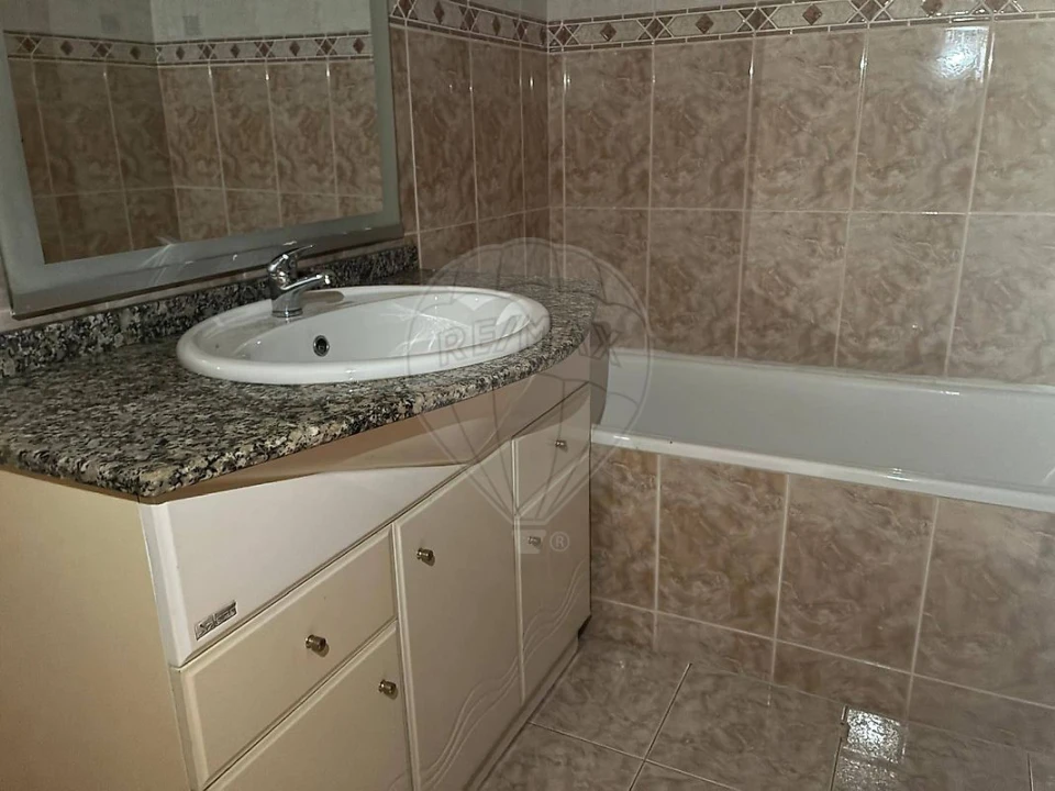 Apartamento T3 para Venda em Sandim, Olival, Lever e Crestuma Foto 7