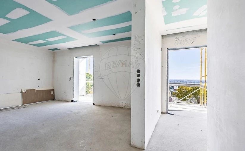 Moradia T4 para Venda em Azambuja Foto 11