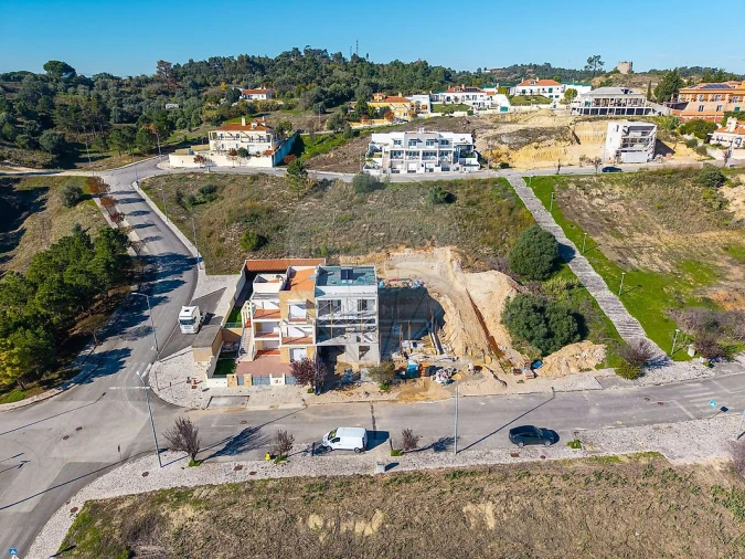 Moradia T4 para Venda em Azambuja Foto 12