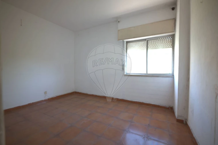 Apartamento T3 para Venda em Moita Foto 6