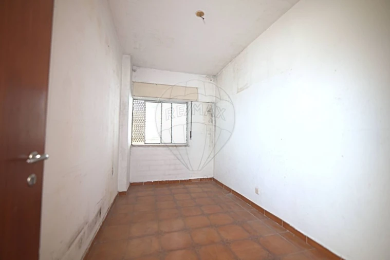 Apartamento T3 para Venda em Moita Foto 11