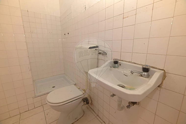 Apartamento T3 para Venda em Moita Foto 15