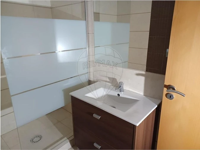 Apartamento T3 para Venda em Barreiro e Lavradio Foto 10