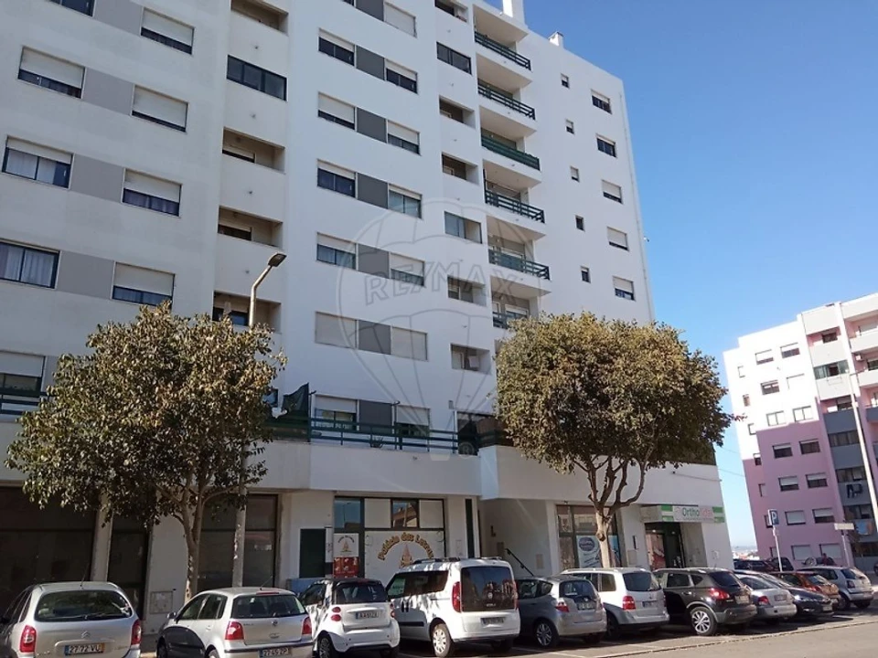 Apartamento T3 para Venda em Barreiro e Lavradio Foto 1