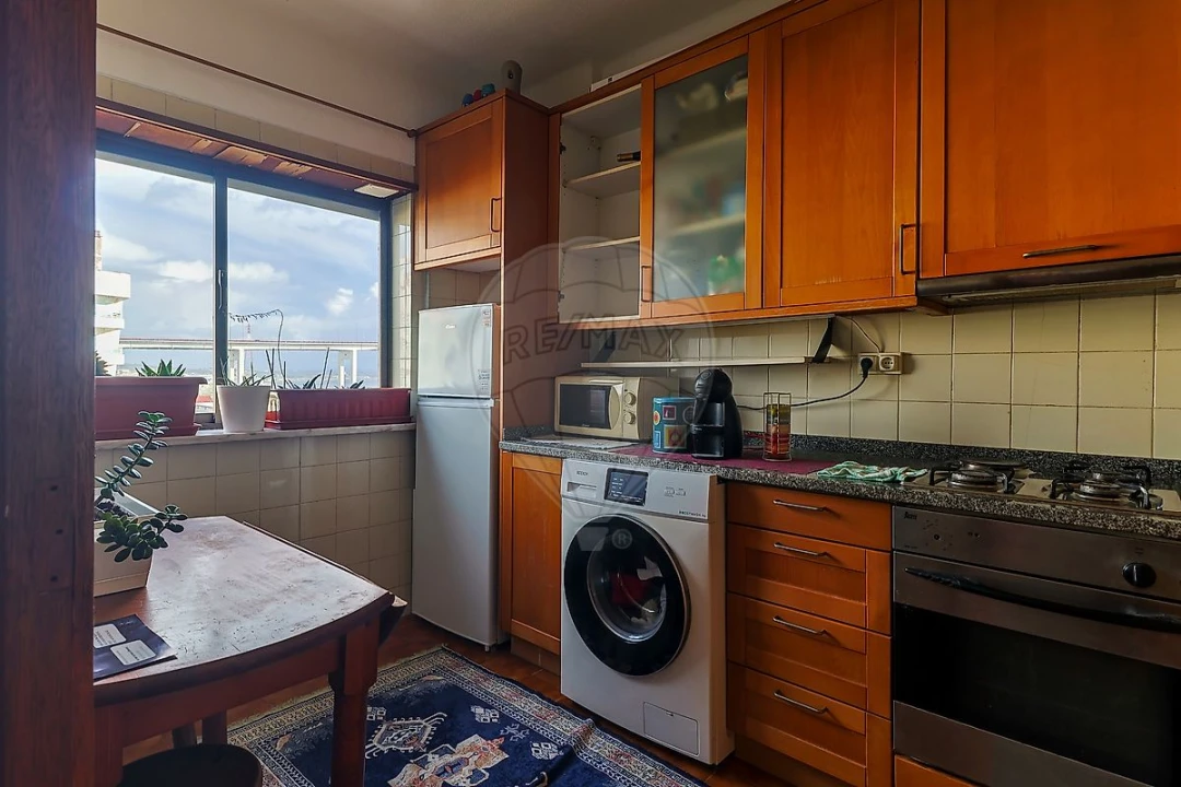 Apartamento T1 para Venda em Buarcos Foto 4