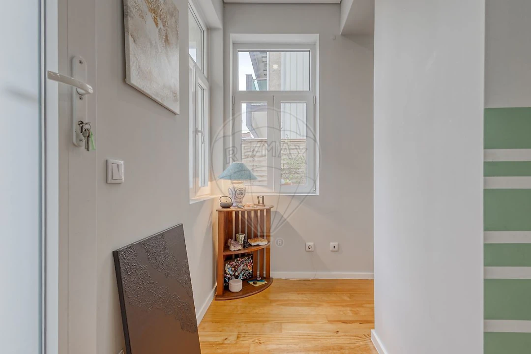 Apartamento T2 para Venda em Espinho Foto 14