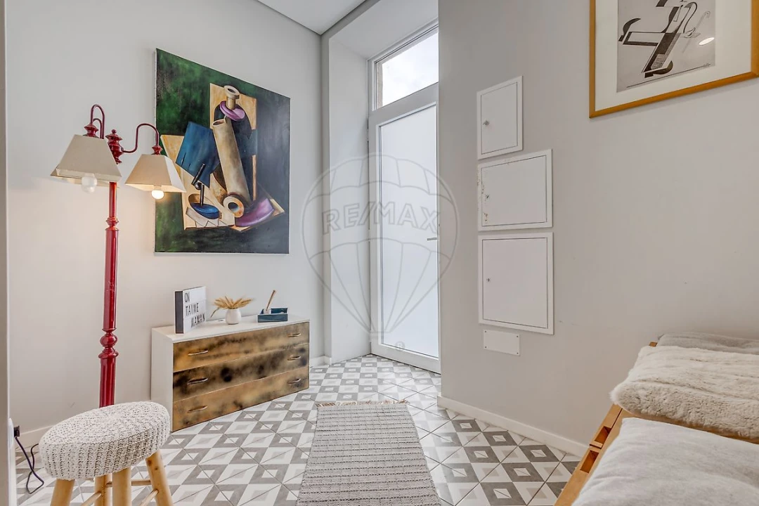 Apartamento T2 para Venda em Espinho Foto 3