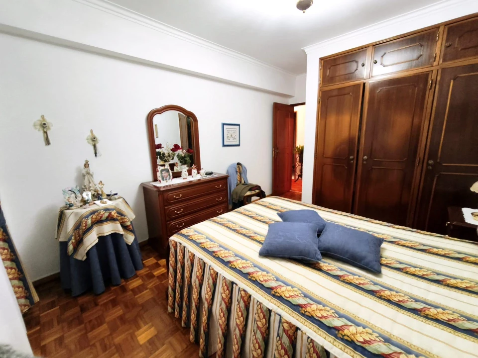 Apartamento T4 para Venda em Agualva e Mira-Sintra Foto 20