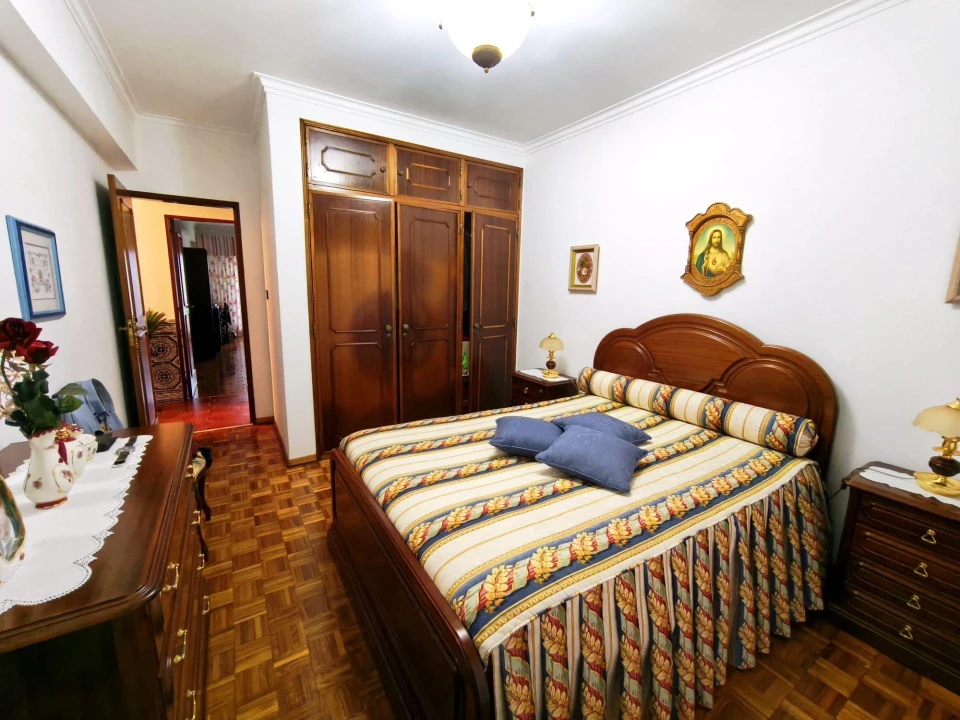 Apartamento T4 para Venda em Agualva e Mira-Sintra Foto 22