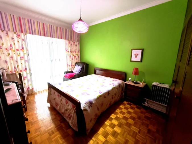 Apartamento T4 para Venda em Agualva e Mira-Sintra Foto 13