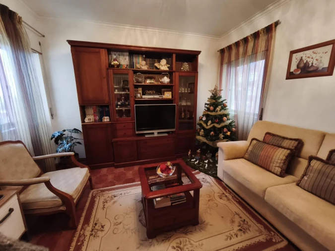 Apartamento T4 para Venda em Agualva e Mira-Sintra Foto 14