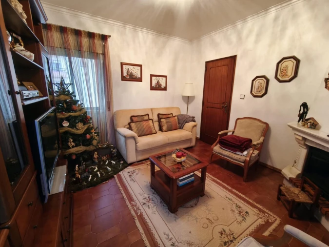 Apartamento T4 para Venda em Agualva e Mira-Sintra Foto 16