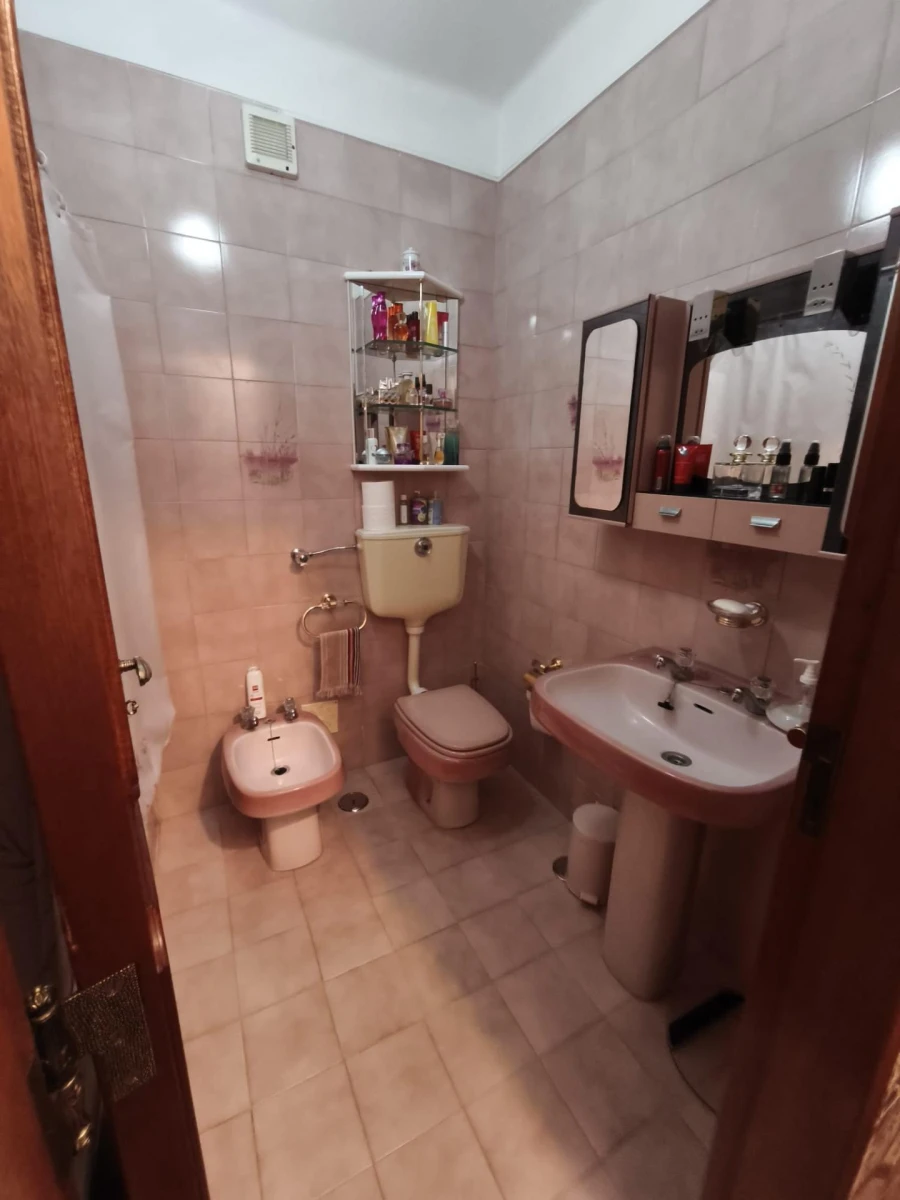 Apartamento T4 para Venda em Agualva e Mira-Sintra Foto 26