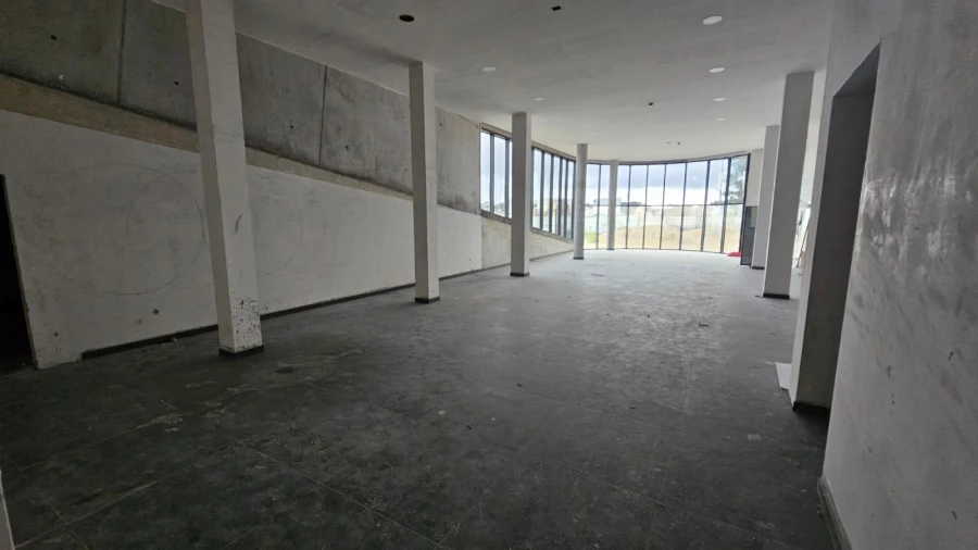 Negócio para Venda em Repeses e São Salvador Foto 1