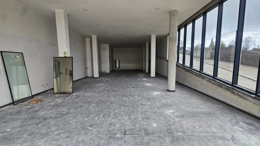 Negócio para Venda em Repeses e São Salvador Foto 4