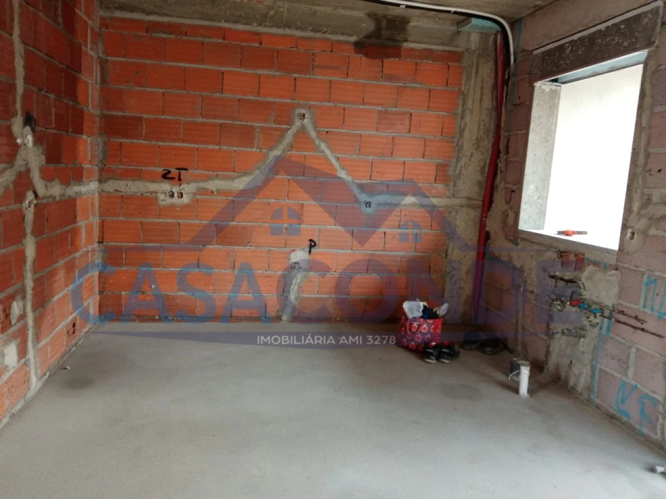 Moradia T4 para Venda em Fernao Ferro Foto 4