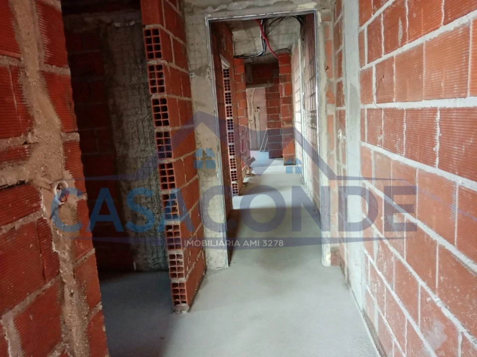 Moradia T4 para Venda em Fernao Ferro Foto 18