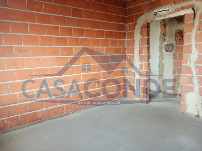 Moradia T4 para Venda em Fernao Ferro Foto 2