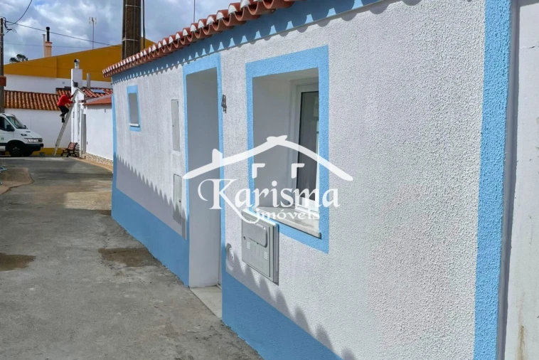 Moradia T2 para Venda em Santa Barbara de Padrões Foto 3