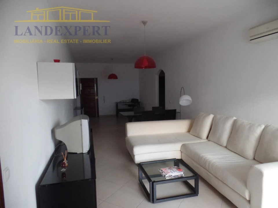 Apartamento T1 para Venda em Albufeira e Olhos de Água Foto 3