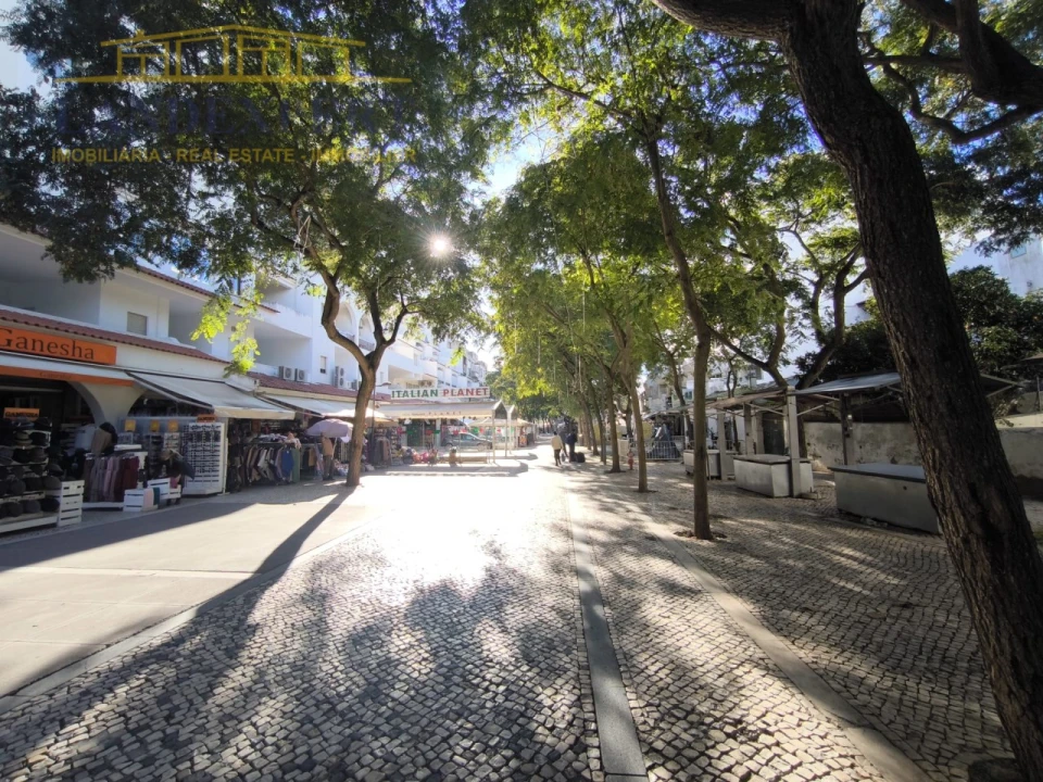 Apartamento T1 para Venda em Albufeira e Olhos de Água Foto 31