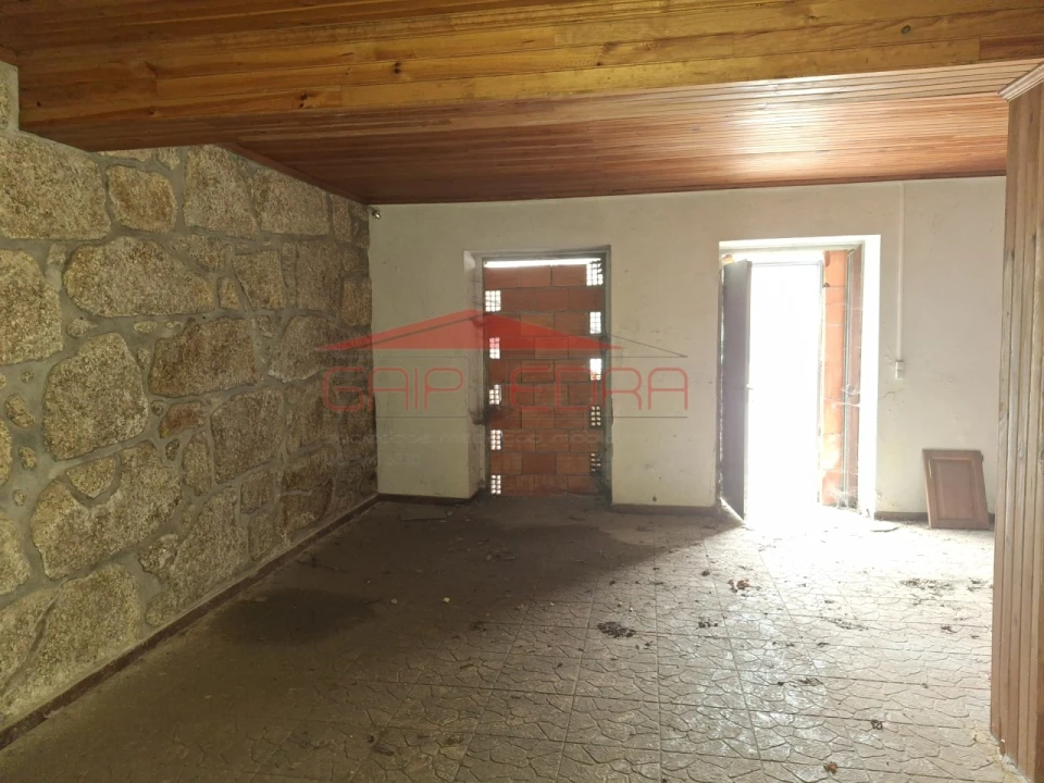 Moradia T3 para Venda em Lagos da Beira e Lajeosa Foto 23