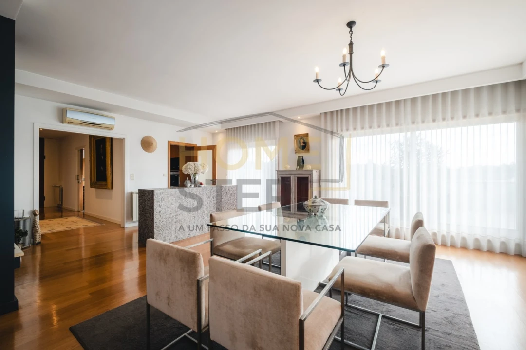 Apartamento T5 para Venda em Canidelo Foto 16