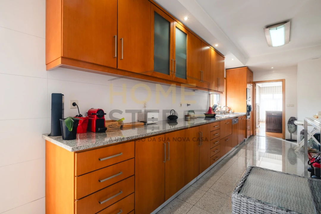 Apartamento T5 para Venda em Canidelo Foto 22