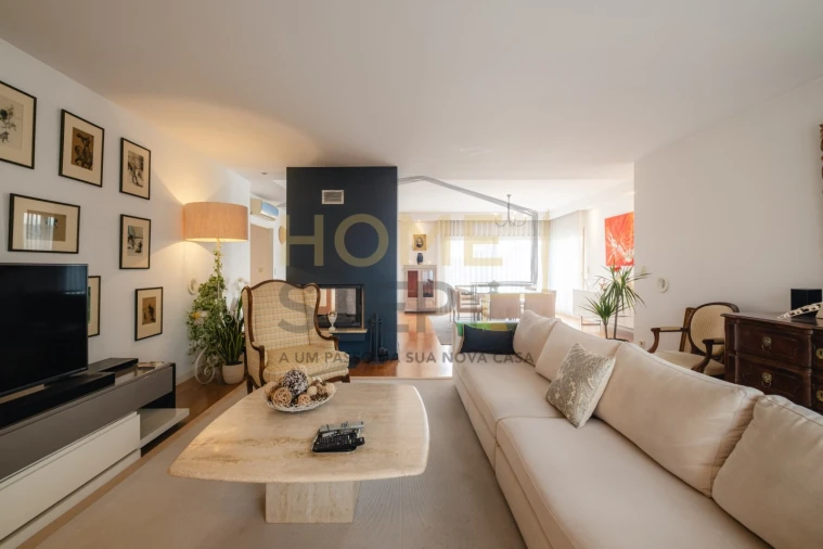 Apartamento T5 para Venda em Canidelo Foto 6