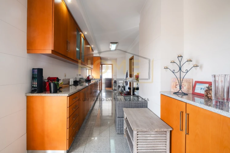 Apartamento T5 para Venda em Canidelo Foto 21