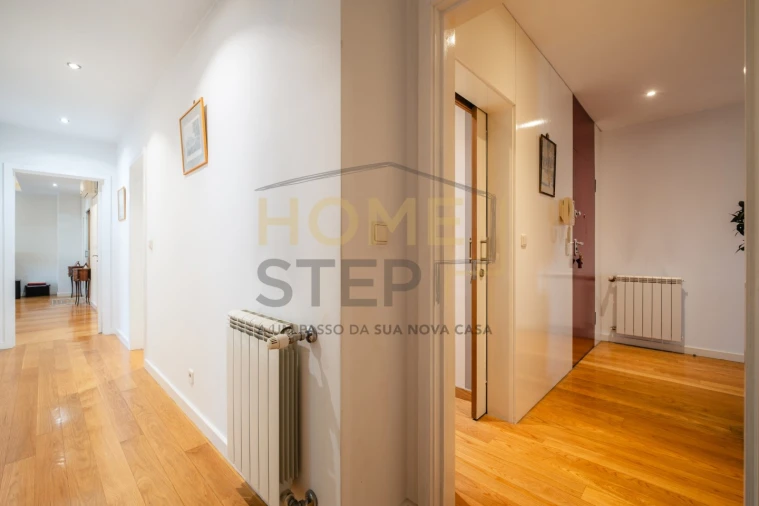 Apartamento T5 para Venda em Canidelo Foto 30