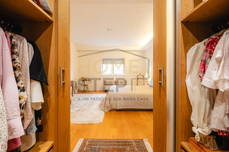 Apartamento T5 para Venda em Canidelo Foto 51