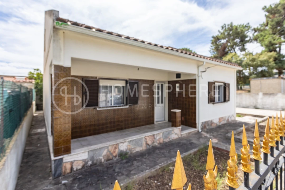 Moradia T3 para Venda em Quinta do Conde Foto 1