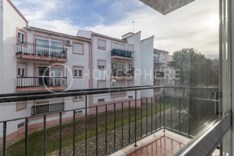 Apartamento T3 para Arrendamento em Azeitão (São Lourenço e São Simão) Foto 21