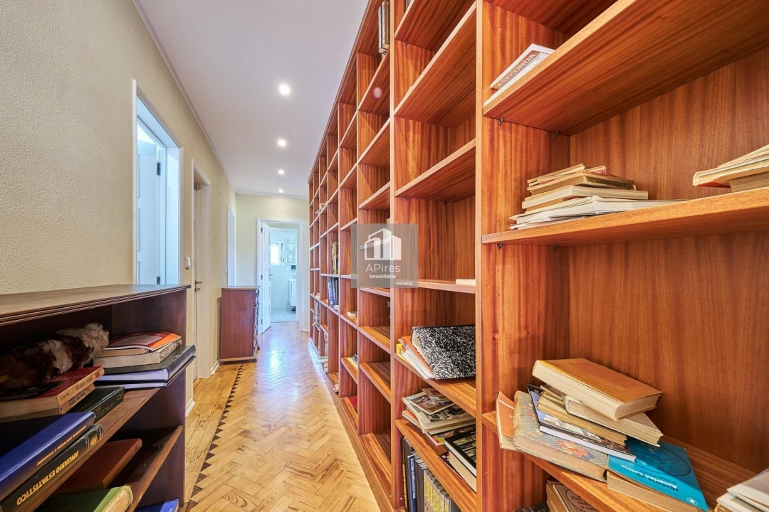 Moradia T5 para Venda em Costa da Caparica Foto 22