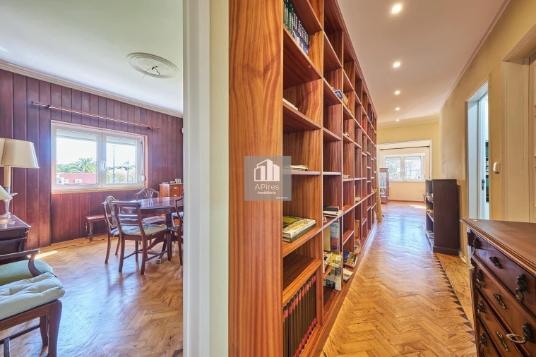 Moradia T5 para Venda em Costa da Caparica Foto 20