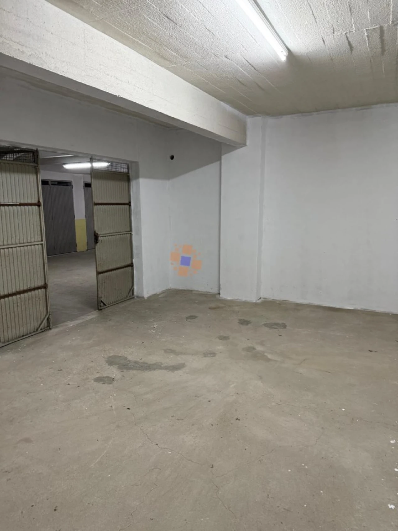 Garagem para Arrendamento em Almada, Cova da Piedade, Pragal e Cacilhas Foto 3