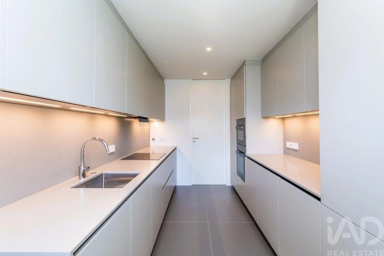 Apartamento T2 para Venda em Cascais e Estoril Foto 17