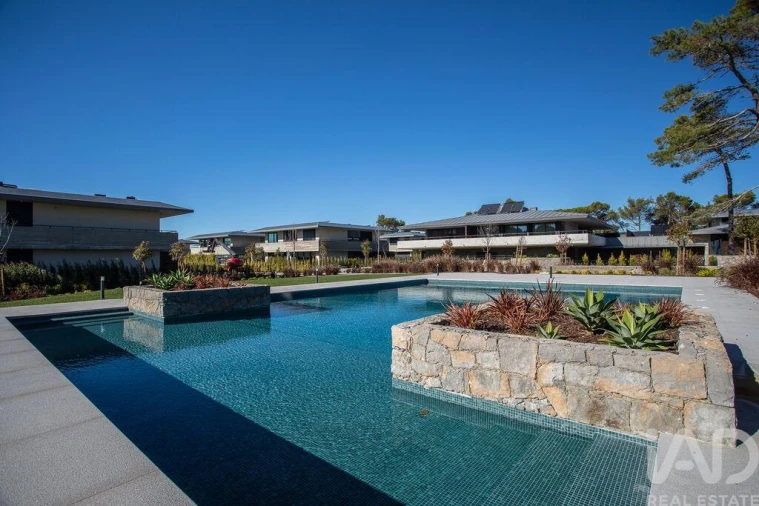 Apartamento T2 para Venda em Cascais e Estoril Foto 1