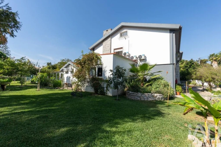 Moradia T15 para Venda em União das Freguesias de Setúbal Foto 7