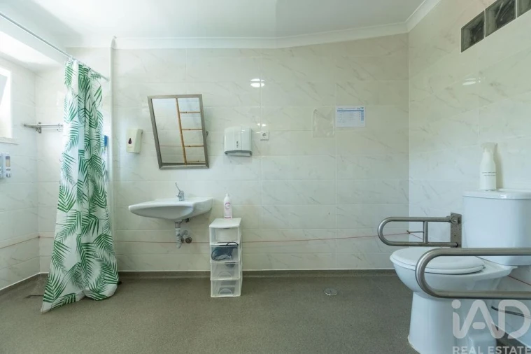 Moradia T15 para Venda em União das Freguesias de Setúbal Foto 18