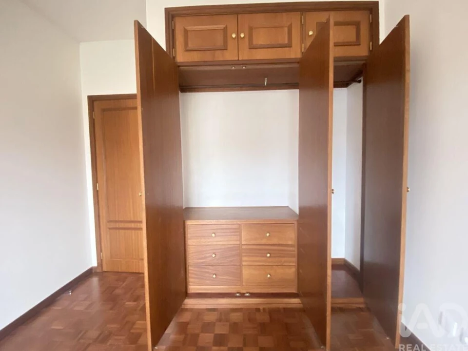 Apartamento T3 para Venda em Rio Tinto Foto 25