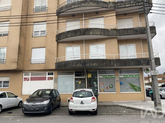 Apartamento T3 para Venda em Rio Tinto Foto 32