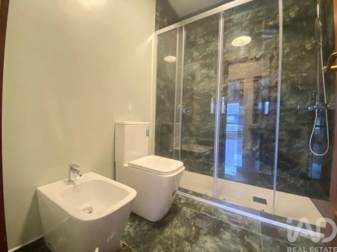 Apartamento T3 para Venda em Rio Tinto Foto 18