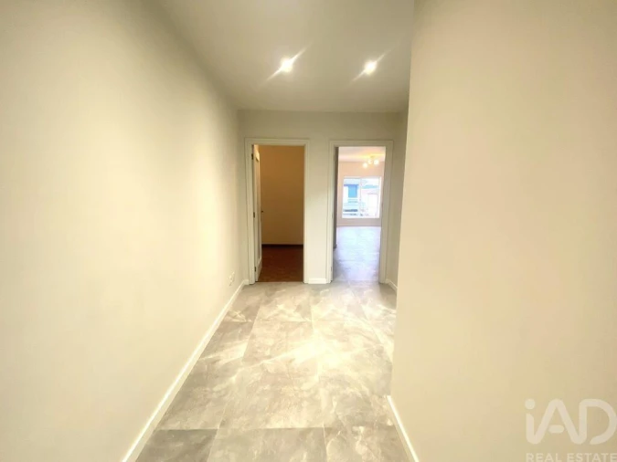 Apartamento T3 para Venda em Rio Tinto Foto 2